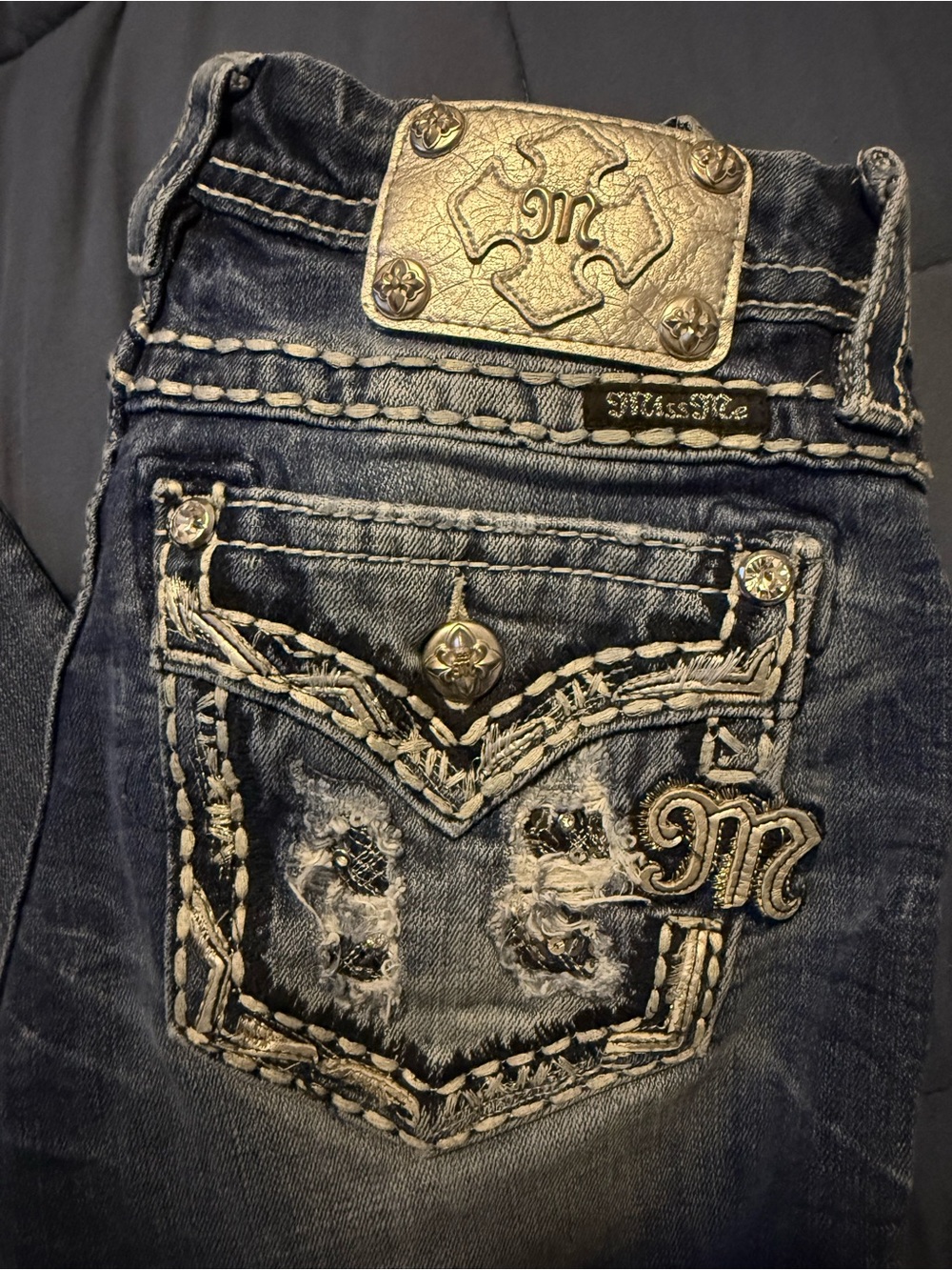 Miss Me Dark Wash Denim Jeans with Embroidered Waistband - Picture 5 of 15